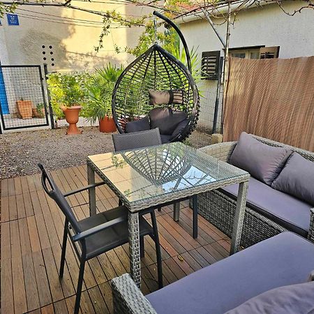 Holiday Place Veli Dvor - Vacation House With Private Garden In Old Town 普纳特 外观 照片
