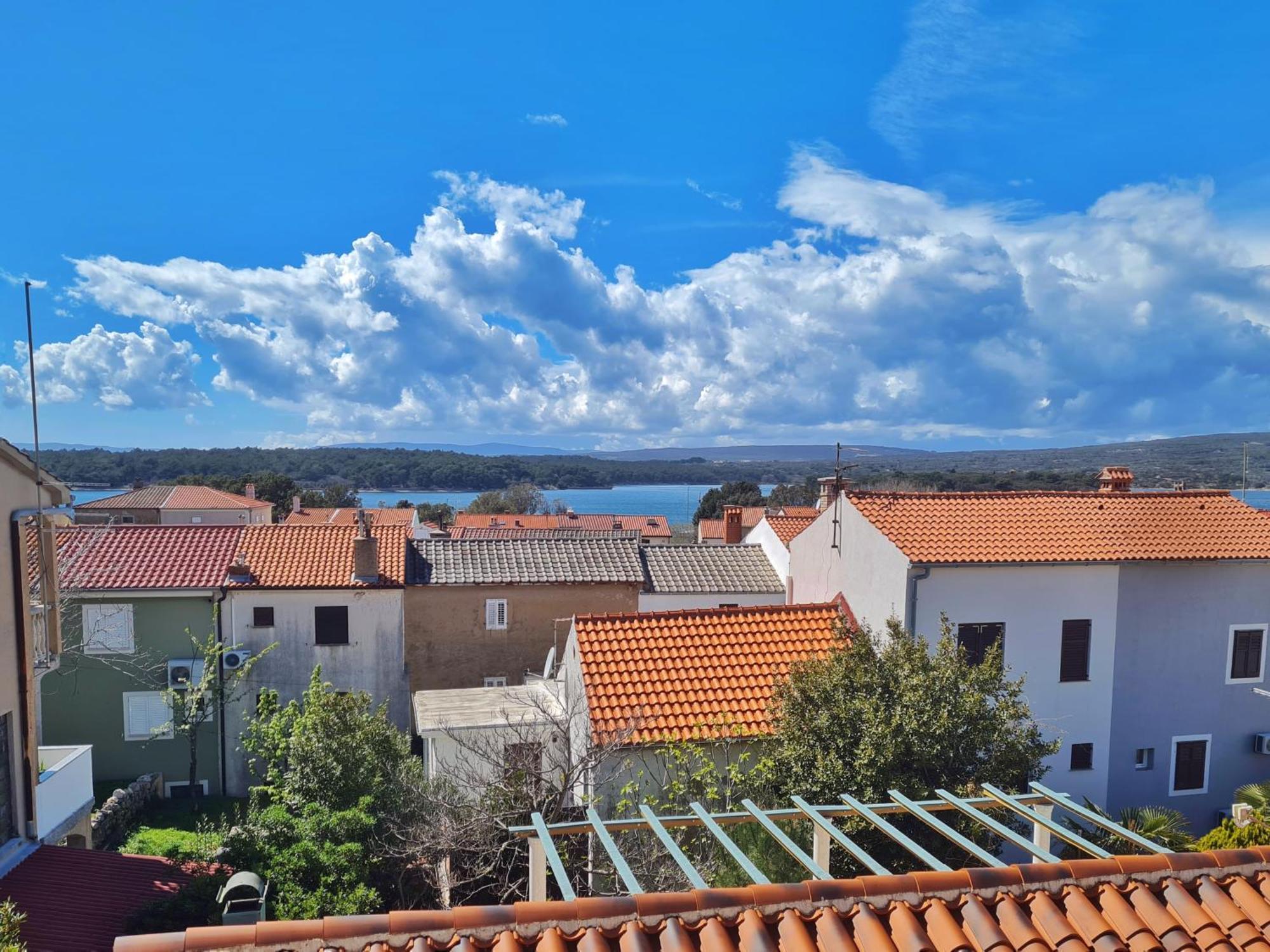 Holiday Place Veli Dvor - Vacation House With Private Garden In Old Town 普纳特 外观 照片